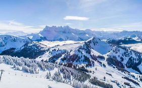 Des Portes Du Soleil 2*